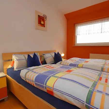 شقة Cozy In Schwenningen With Garden