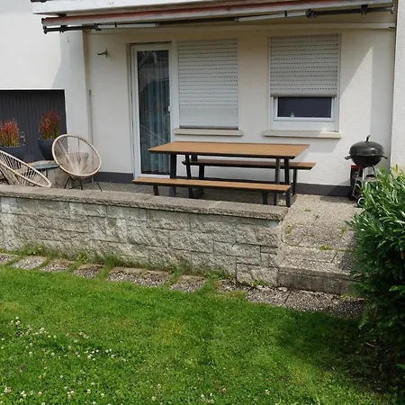 公寓 Cozy In Schwenningen With Garden *