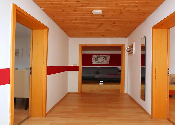 Cozy In Schwenningen With Garden Апартаменты *